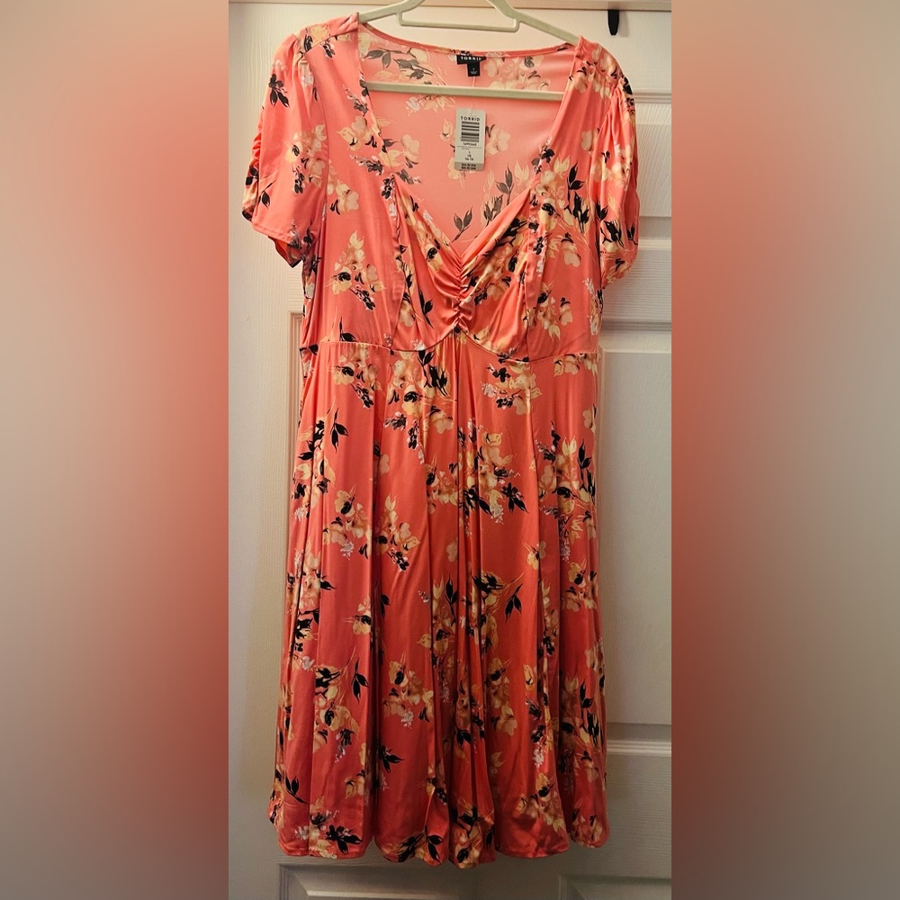 Torrid Peach or Coral Floral dress